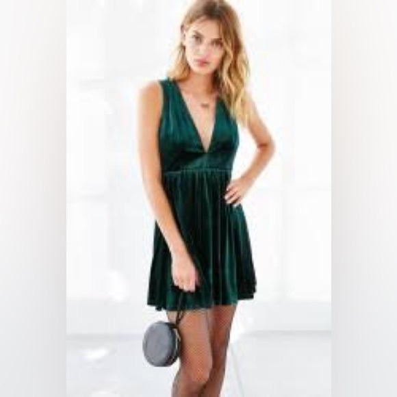 Lucca Couture Emerald Velvet Mini Dress - Picture 1 of 5